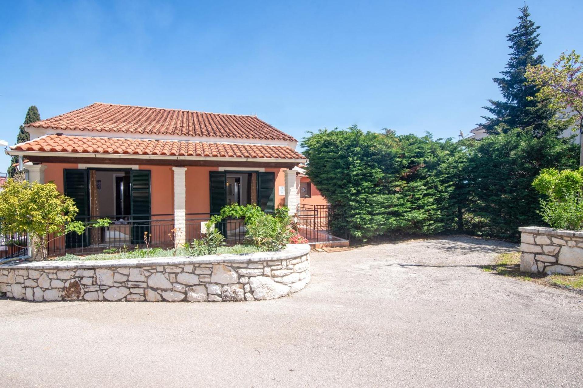 Villa Annie By Villa Plus Kassiopi Bagian luar foto