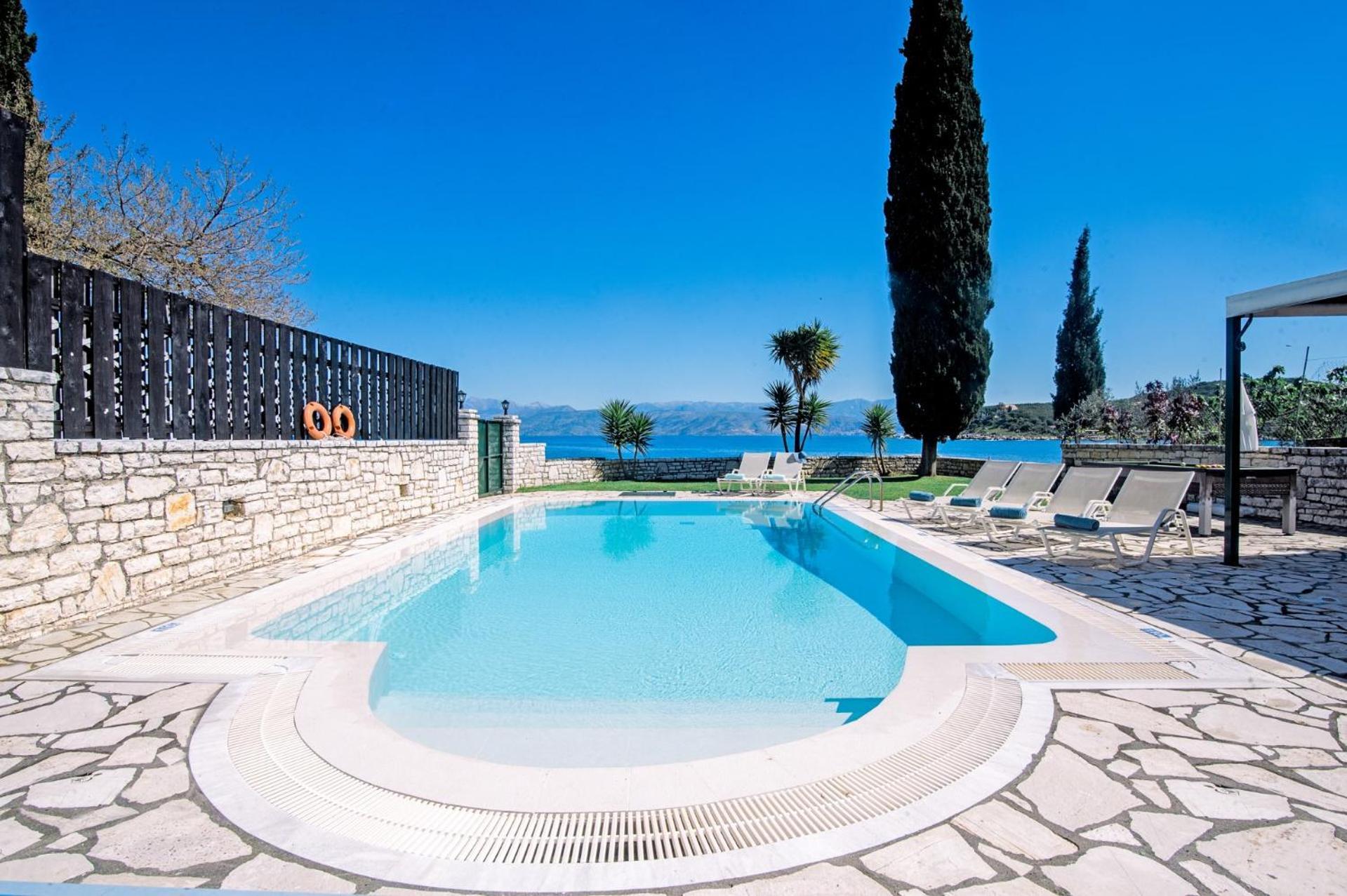 Villa Annie By Villa Plus Kassiopi Bagian luar foto