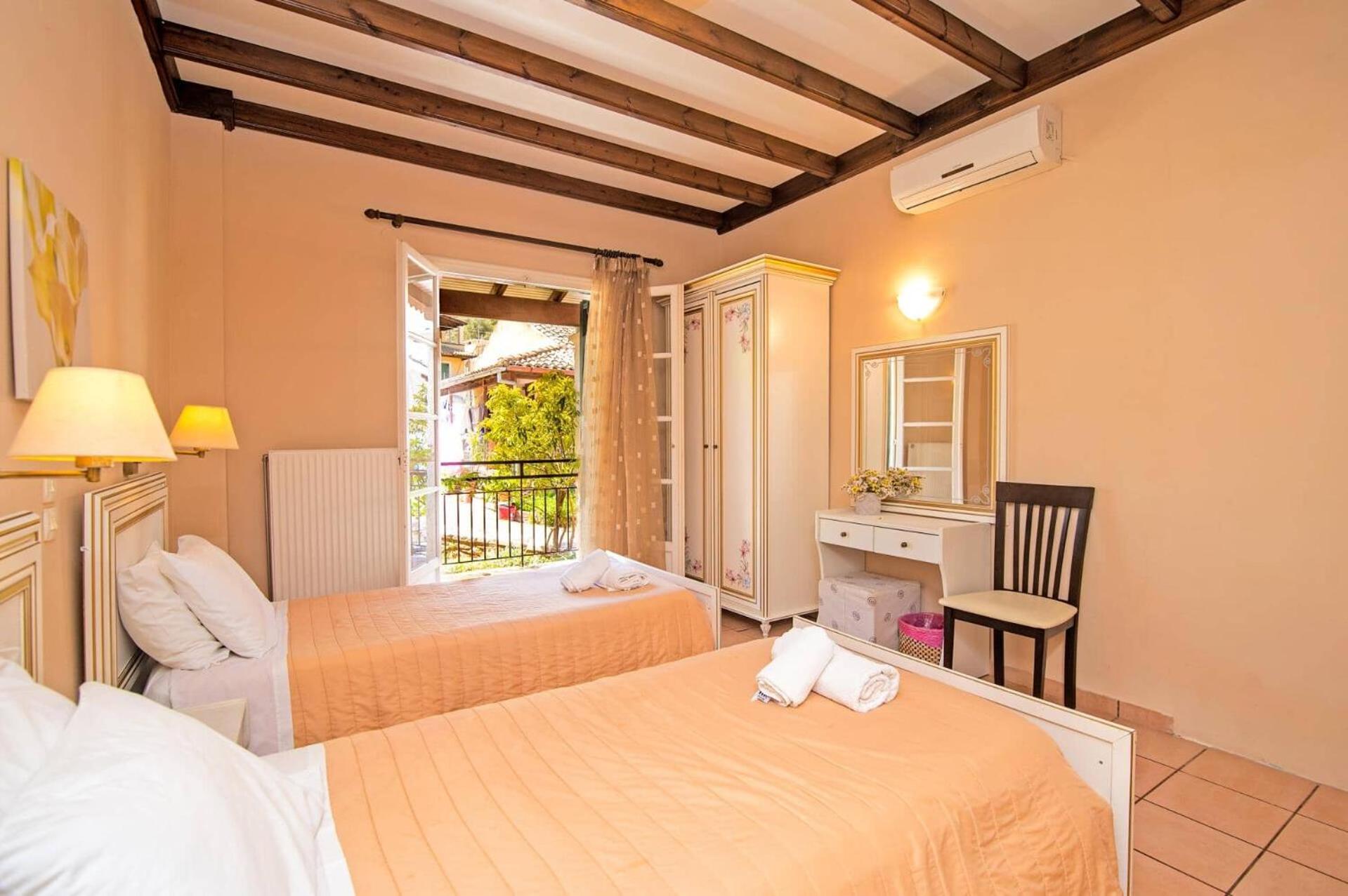Villa Annie By Villa Plus Kassiopi Bagian luar foto