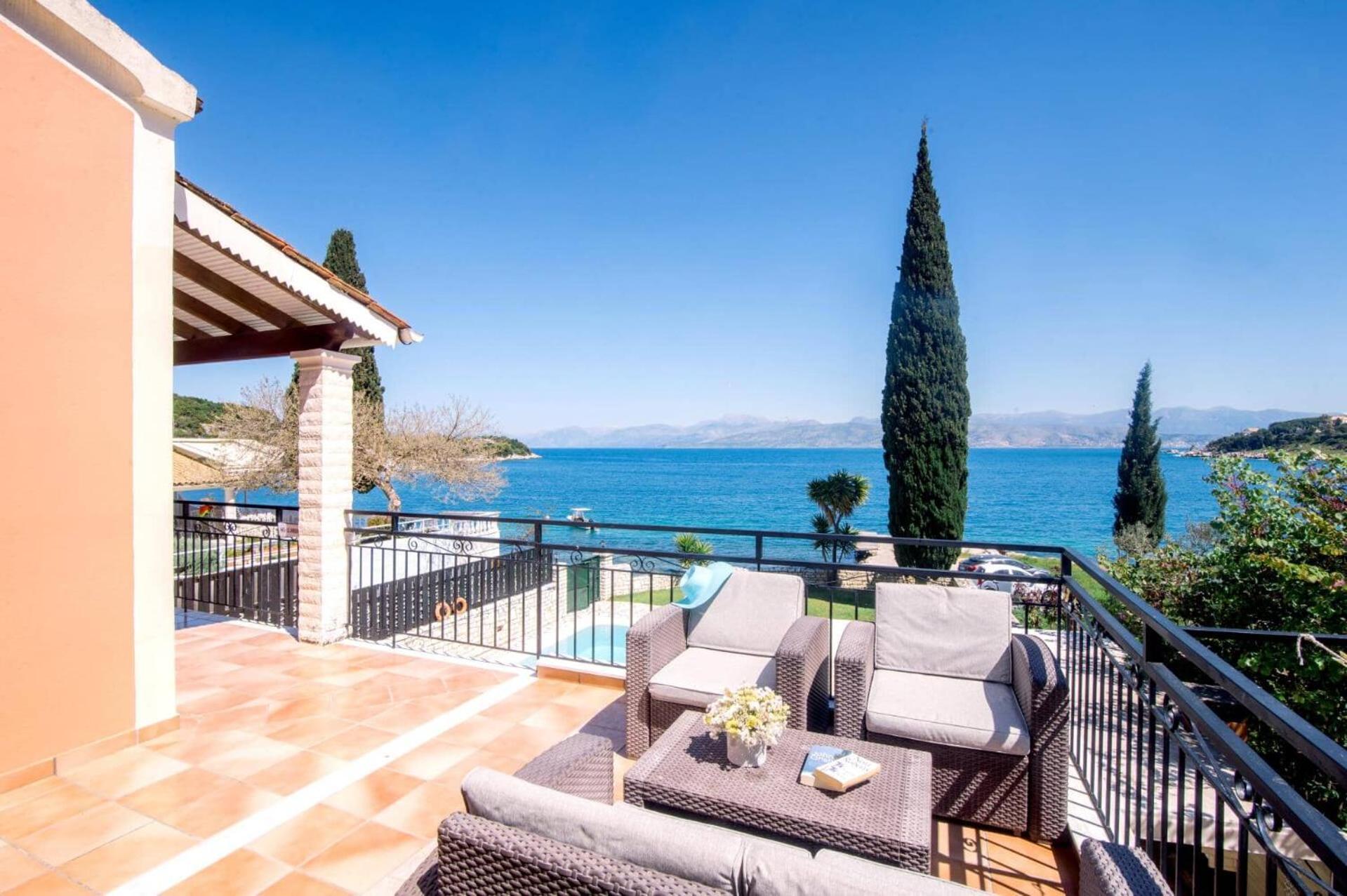 Villa Annie By Villa Plus Kassiopi Bagian luar foto